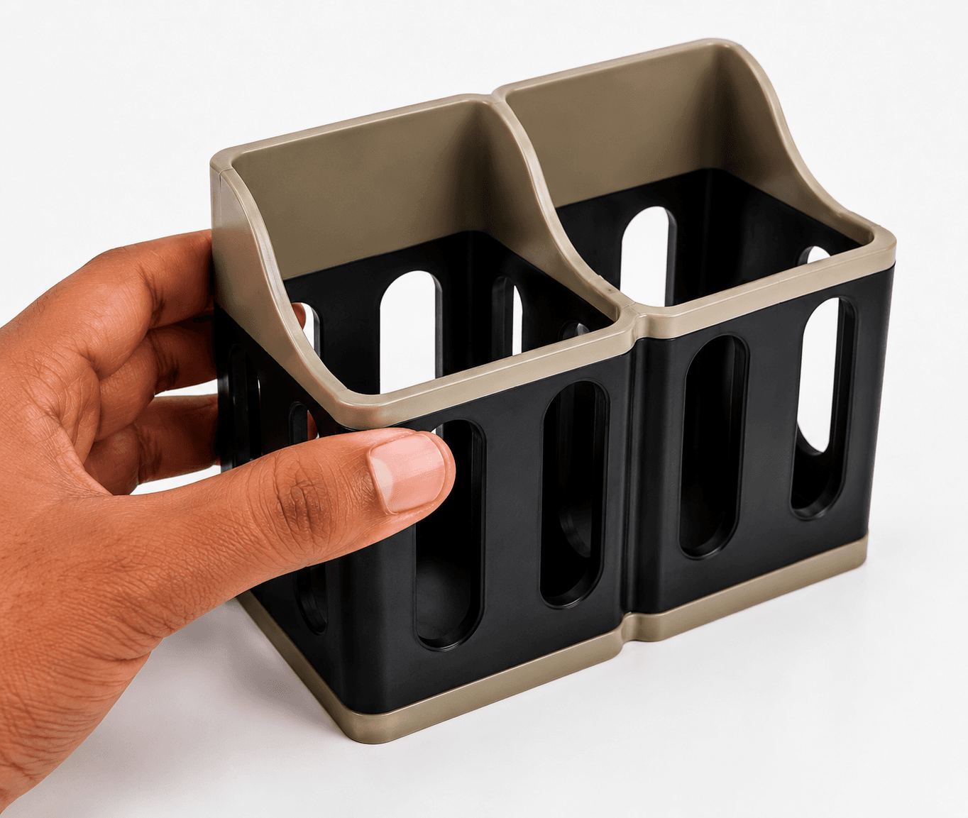 Dual Desk Organizer – 3D Printed Remote Control & Pen Holder 5